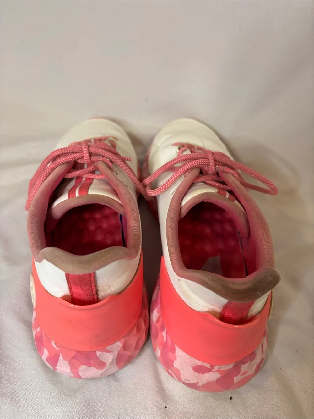 G/FORE Women's Camo Sole Spikeless Golf Shoes Pink Size 8.5